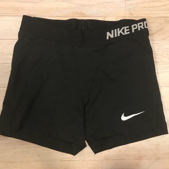 Nike Pants - Nike Pro Compresson Shorts